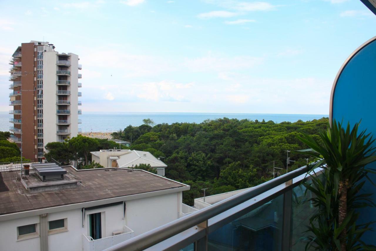 Hotel Cristallo Lignano Sabbiadoro Zewnętrze zdjęcie